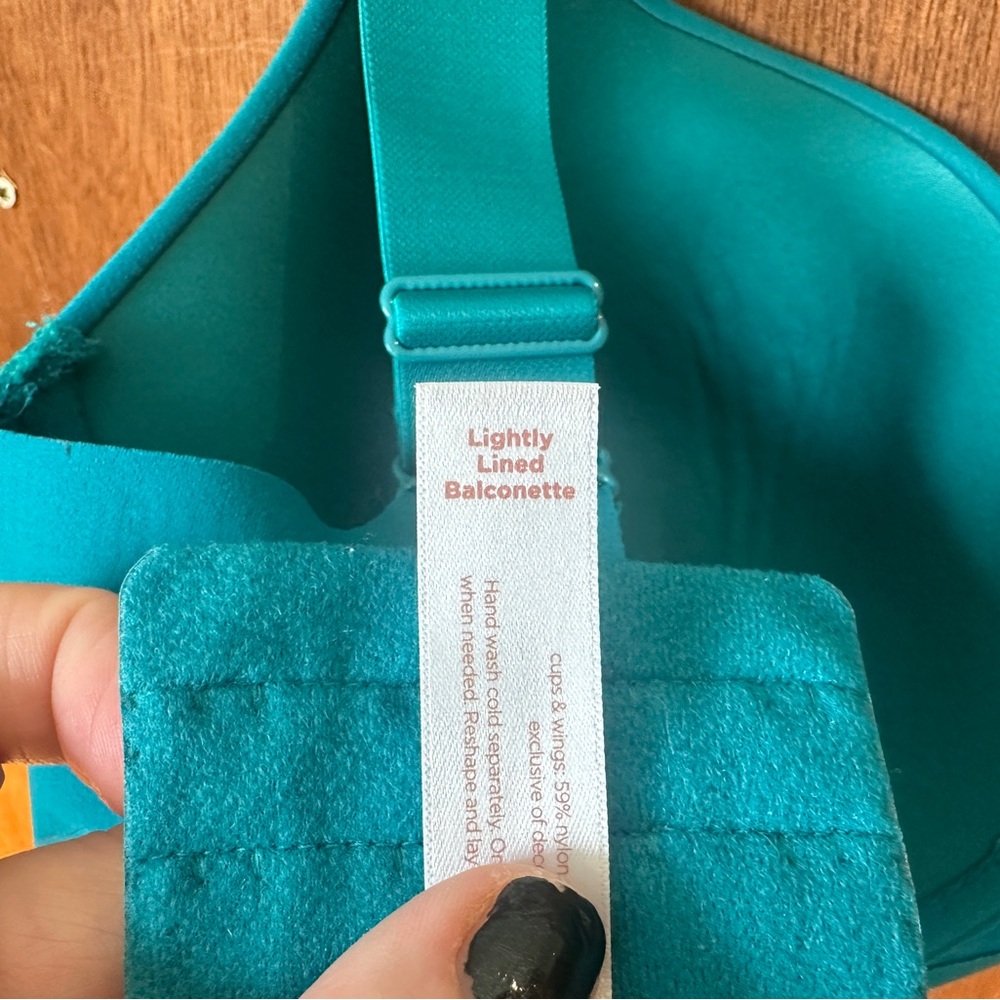 Cacique Teal Modern Luxe full coverage bra 34H
EUC worn 2x - Picture 7 of 11
